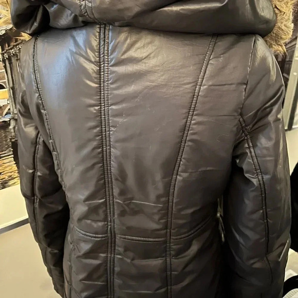 LE CHATEAU Black Puffer Coat and Beige Fur Oversized Hoodie, Size XS/S - Picture 9 of 16